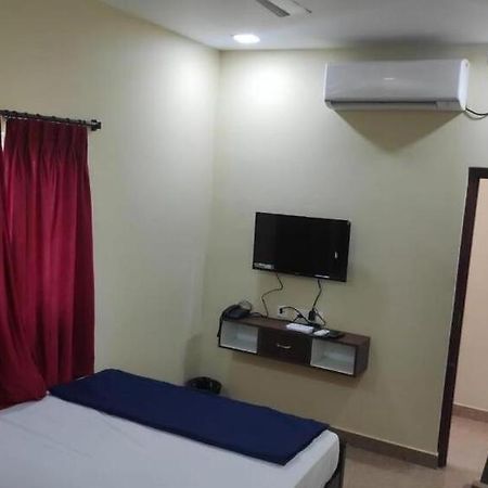 Dream Stay Guest House Puducherry Buitenkant foto