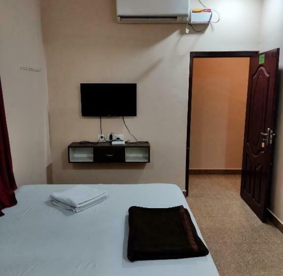 Dream Stay Guest House Puducherry Buitenkant foto