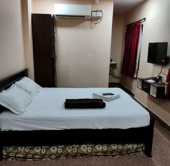 Dream Stay Guest House Puducherry Buitenkant foto